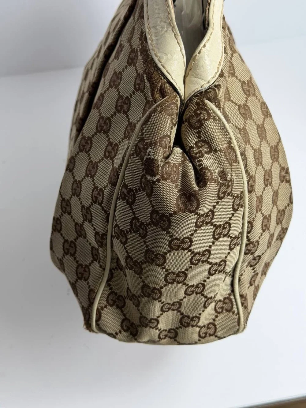 Gucci GG Sukey Monogram Canvas/Leather Tote Bag - Picture 2 of 16